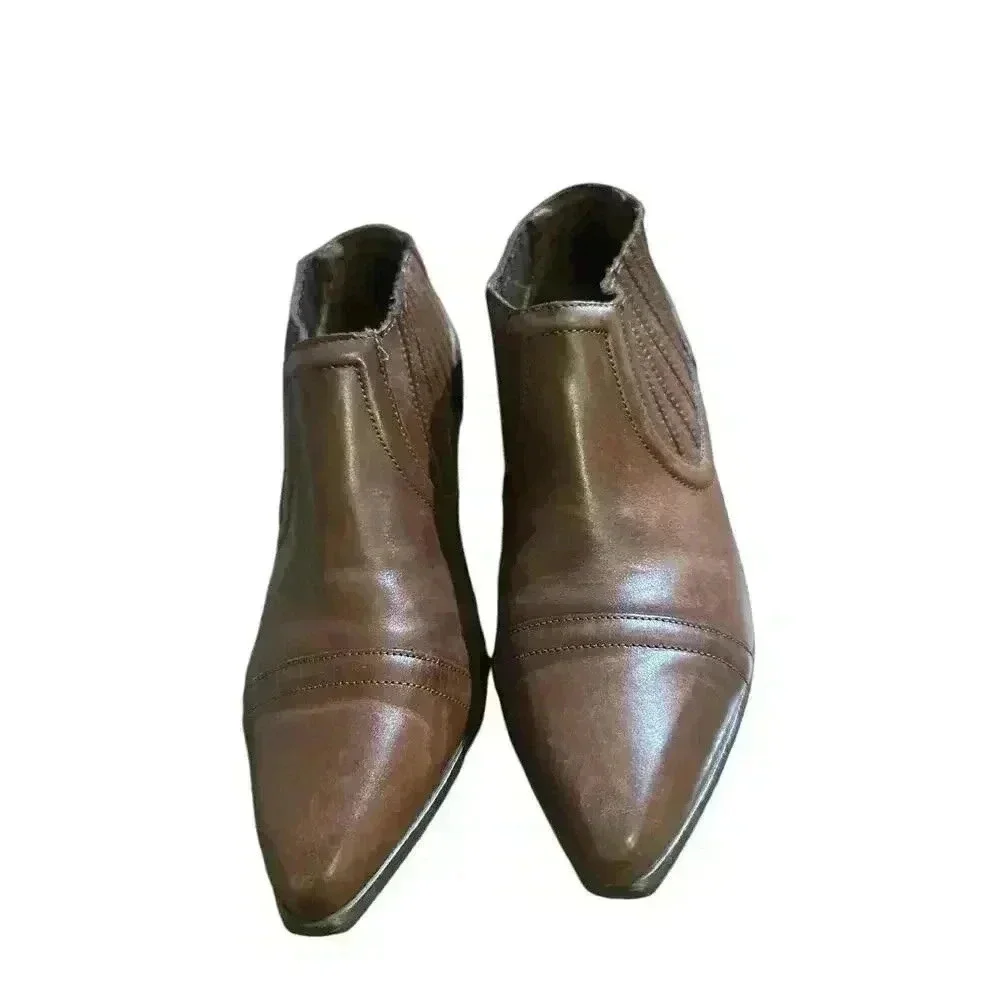 Vintage Circle S Wonens Brown Ankle Slip on Bootie Boots. Size 8M. 100% Leather